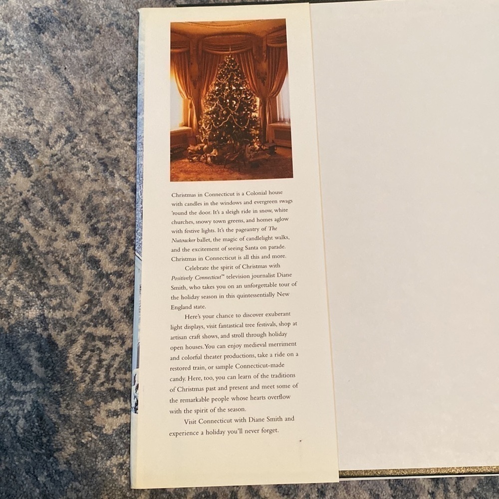 Christmas In Connecticut By Diane Smith Hardcover Holiday Gift Book - Picture 3 of 9